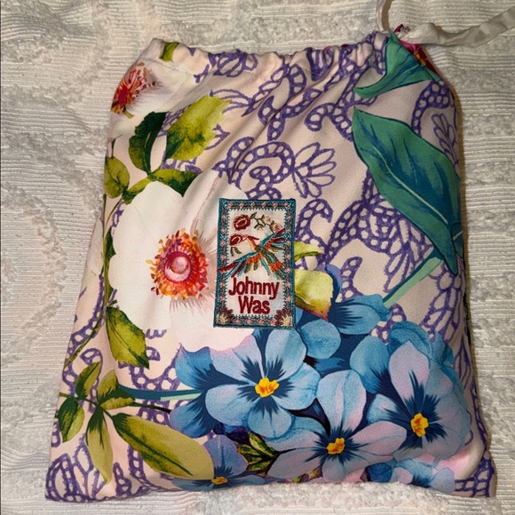 Johnny Was Beach Blanket - Picture 11 of 11